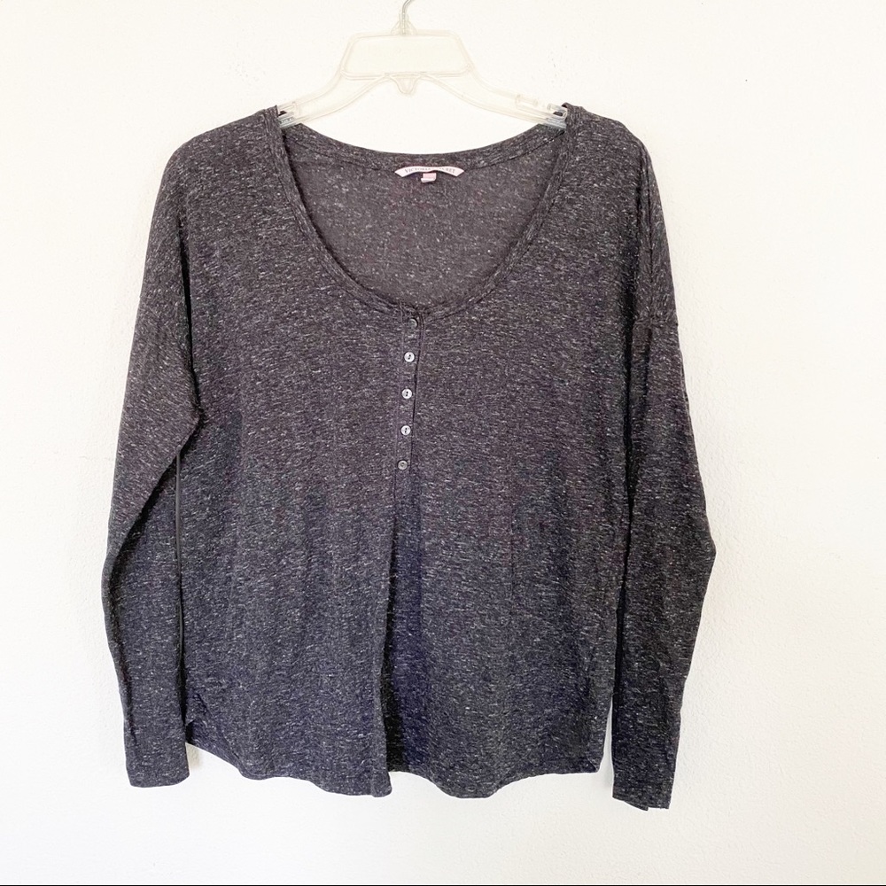 VICTORIA’S SECRET long sleeve Sleepshirt